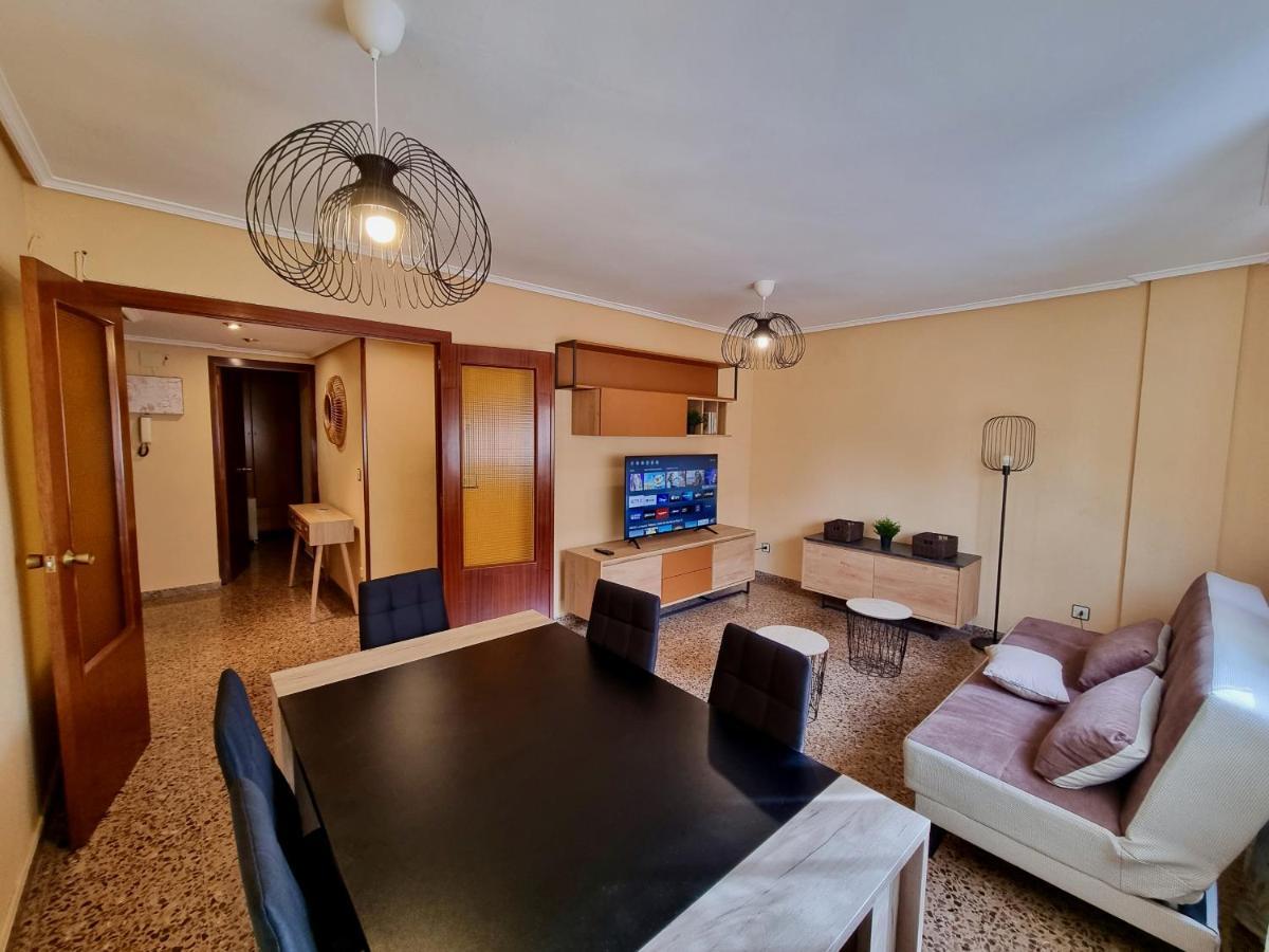 Apartamento Montse Zaragoza Kültér fotó