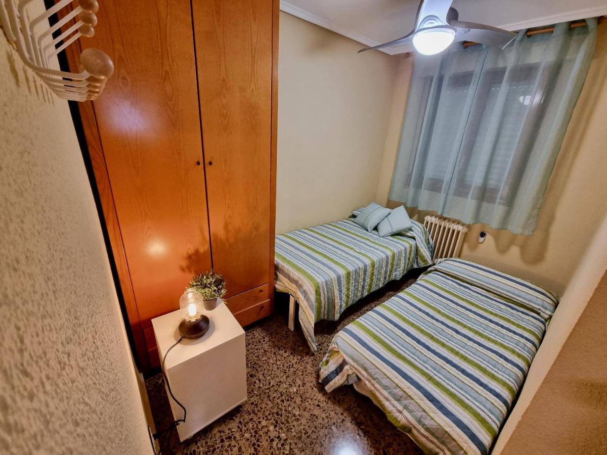 Apartamento Montse Zaragoza Kültér fotó