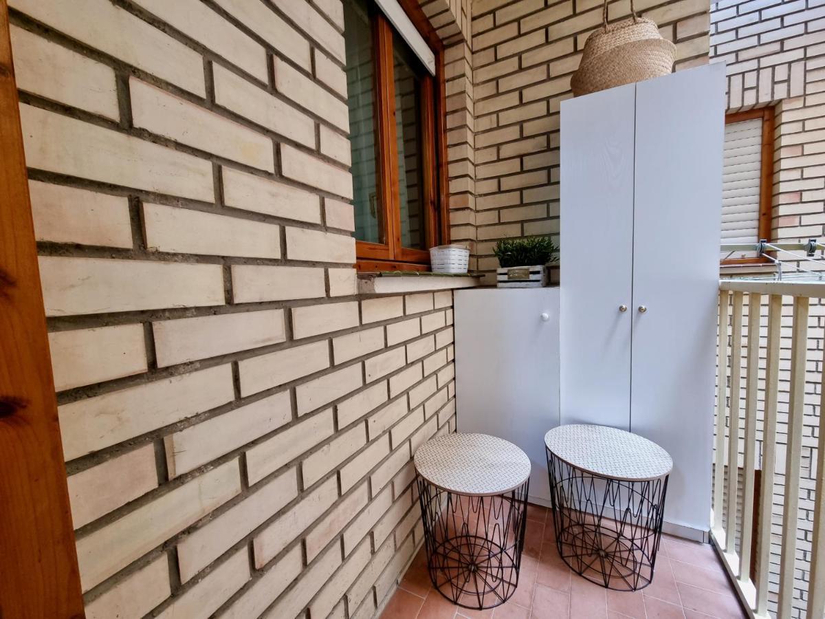 Apartamento Montse Zaragoza Kültér fotó